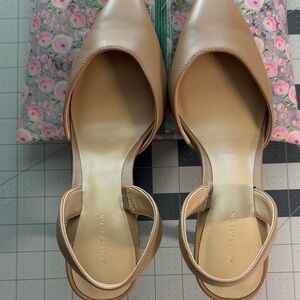 Ann Taylor Women's Beige Slingback Flats
